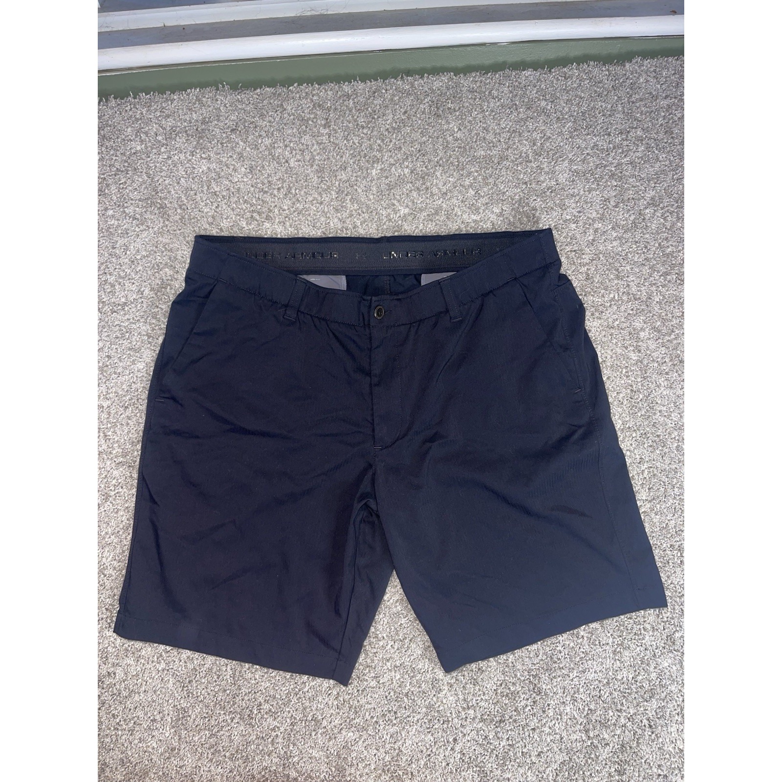 Under Armour Mens Black Match Play Golf Heat Gear Loose Stretch Shorts Size 40